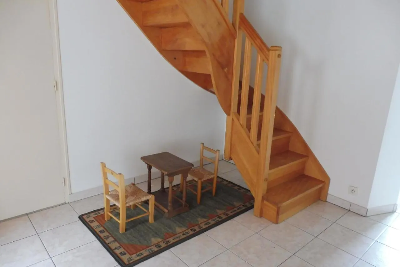 Maison Saint-Coulomb Holiday home